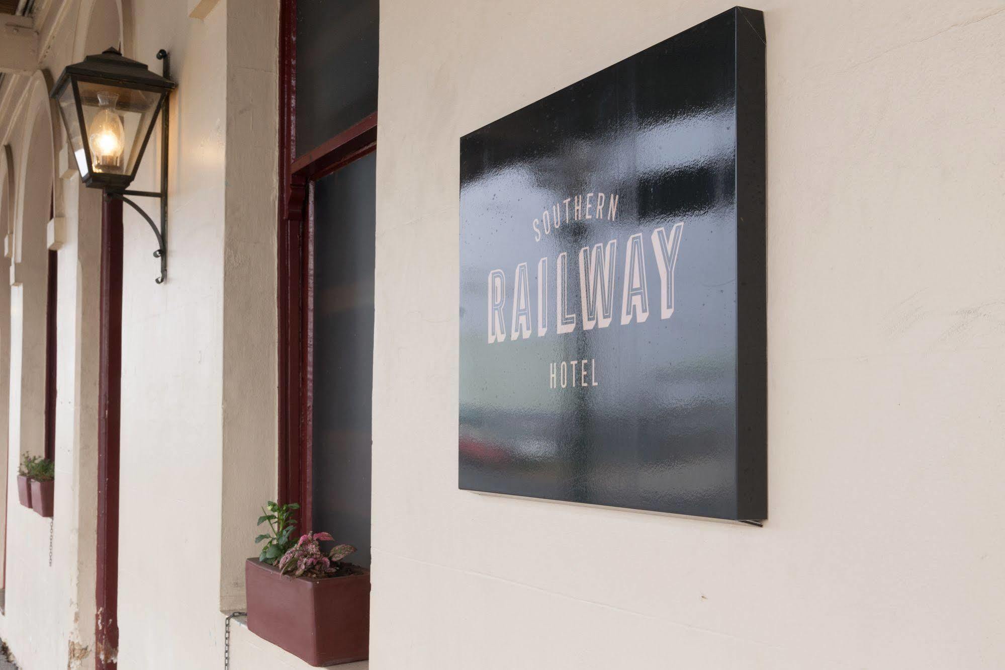Southern Railway Hotel Goulburn Exterior foto